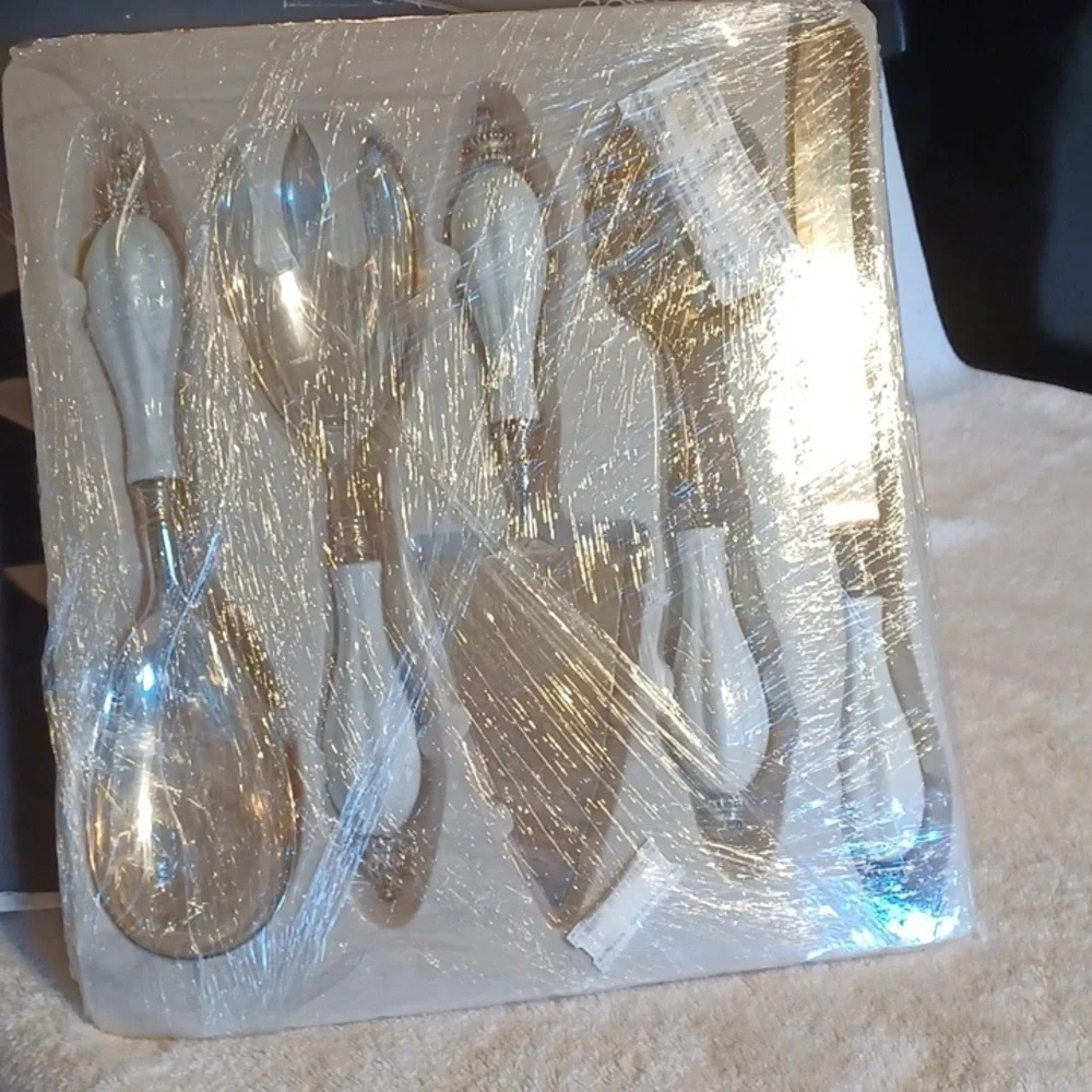 Godinger silver plated hostess set with porcelain handles